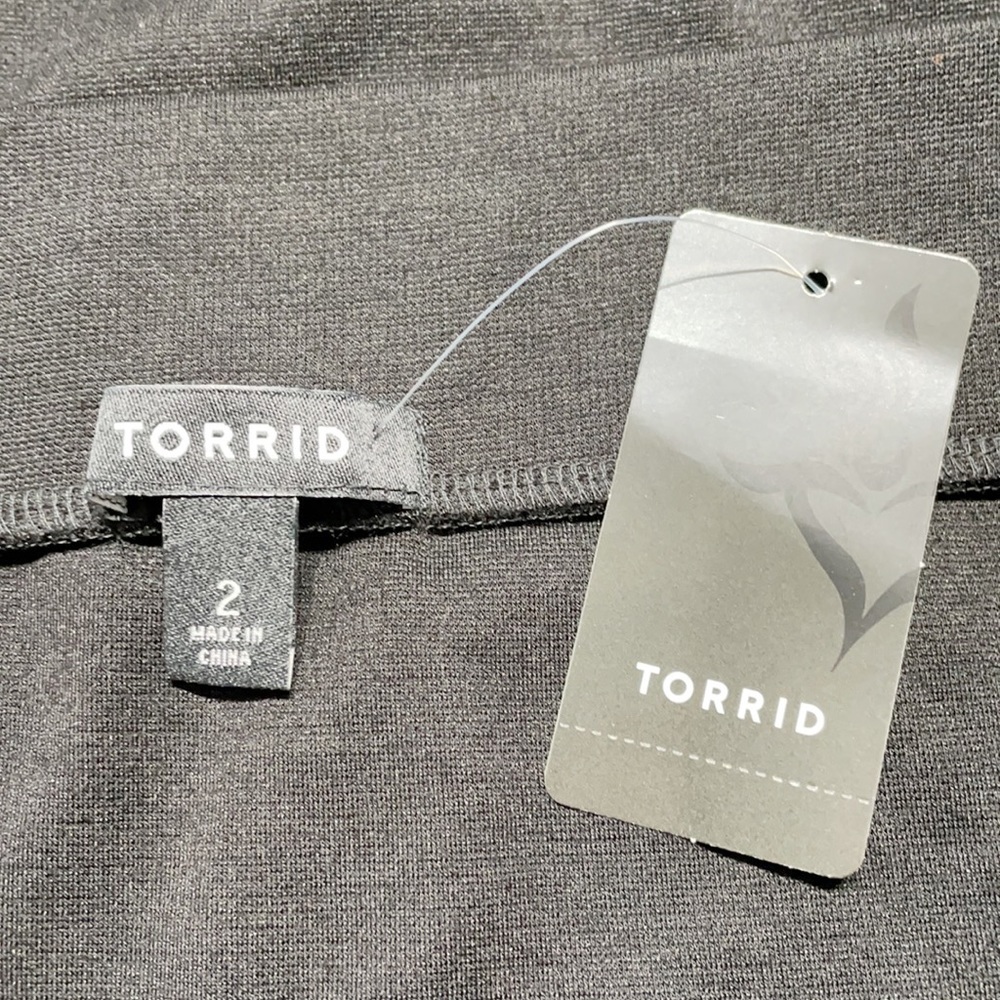 Torrid Embroidered Ponte Mini Skirt - Picture 5 of 5